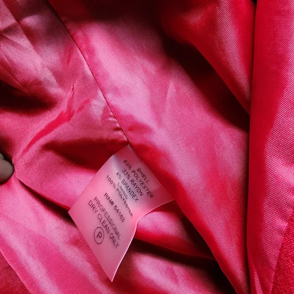 Calvin Klein: Red and Black Midi Dress - Picture 6 of 6